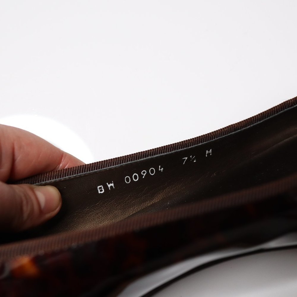 Stuart Weitzman | Pointed Bow Tortoise Flats 7.5m - image 5